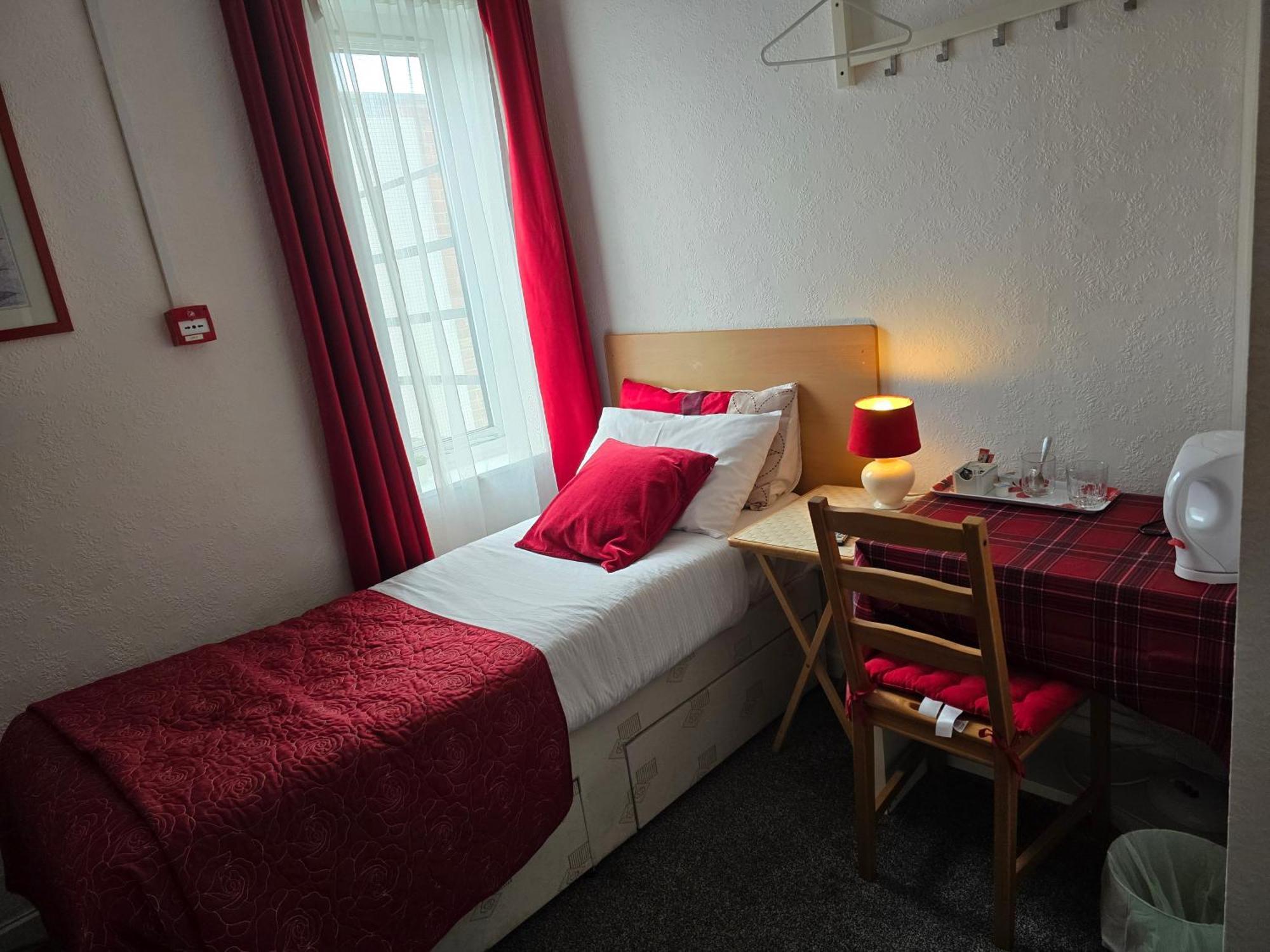 The Fairhaven Hotel Beeston  Eksteriør billede