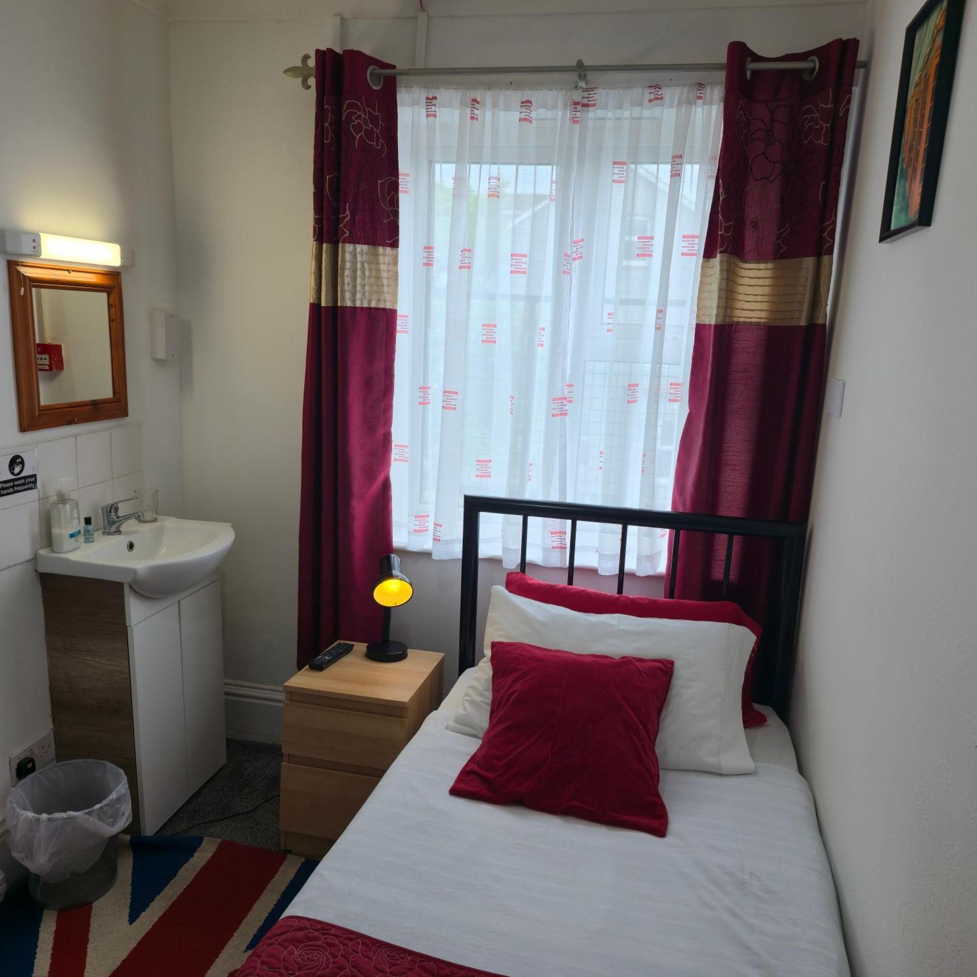 The Fairhaven Hotel Beeston  Eksteriør billede